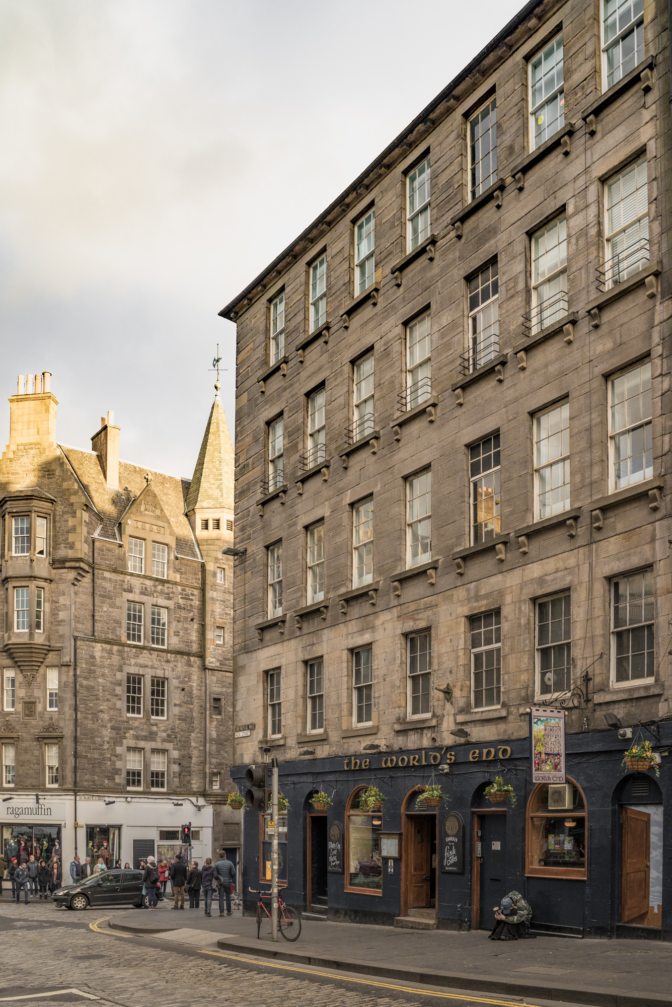 A famous bar in Edinburgh, called the world's end