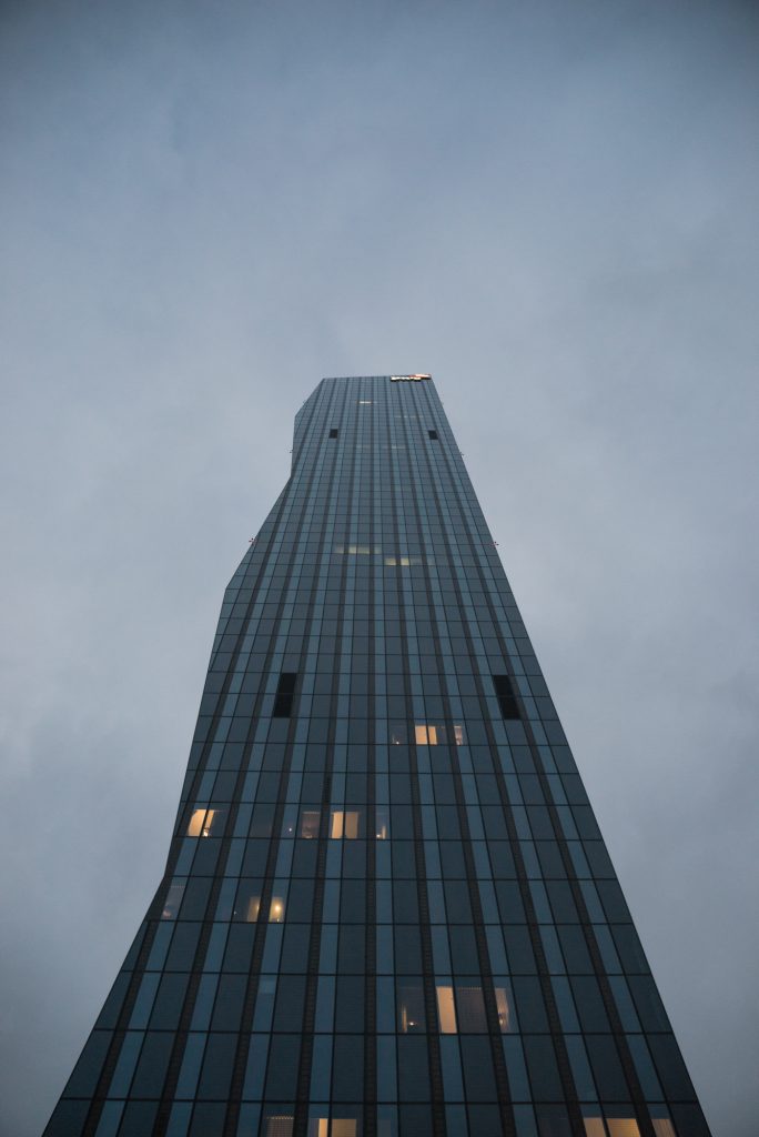 Skyscraper located in the business district