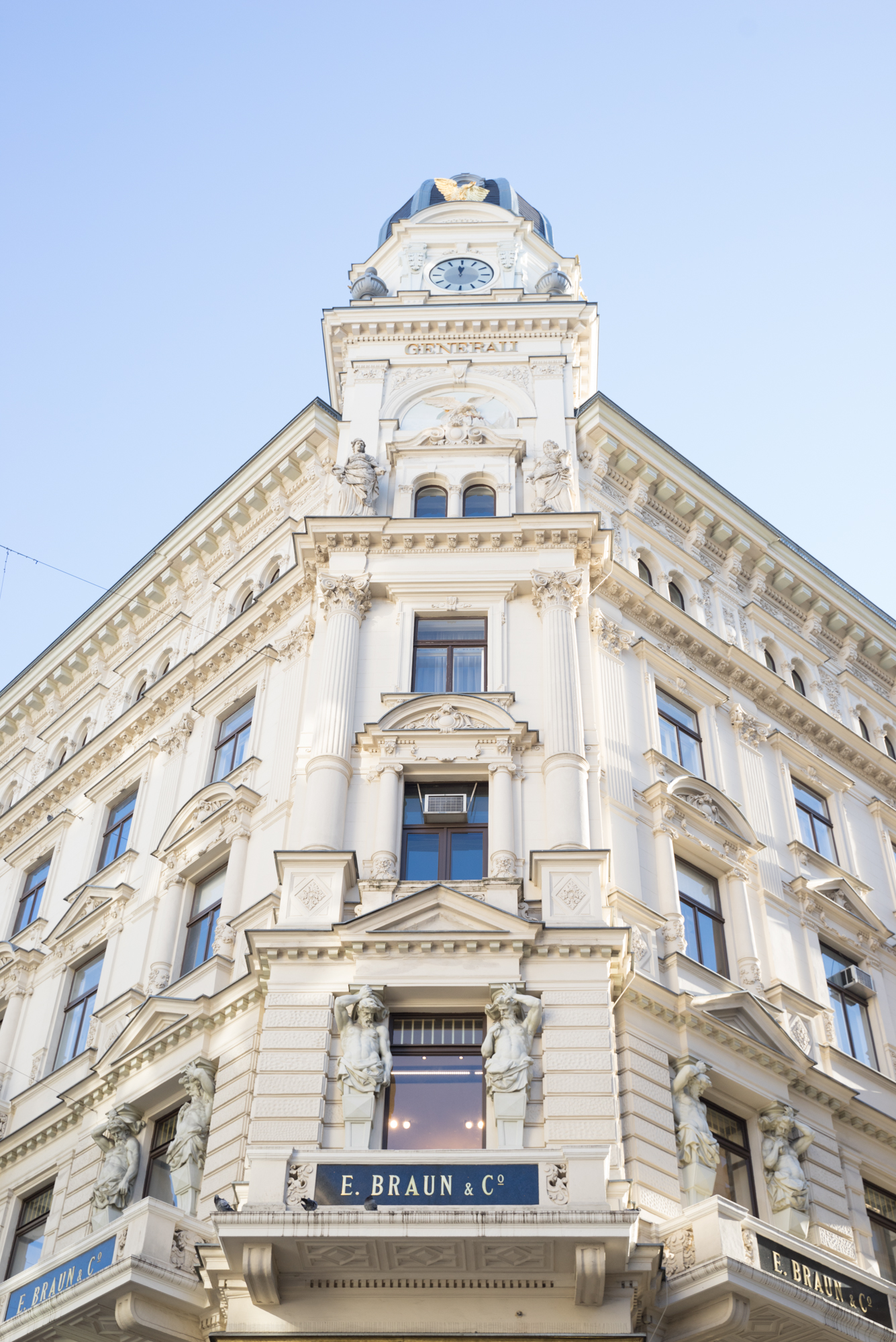 A classical facade in the citycenter